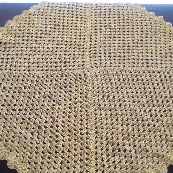 Vintage Cottagecore Doilies Orange and Yellow Set of 3 Hand Crocheted - Picture 5 of 7